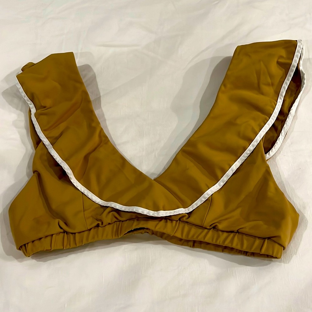 Marysia Swim bikini top